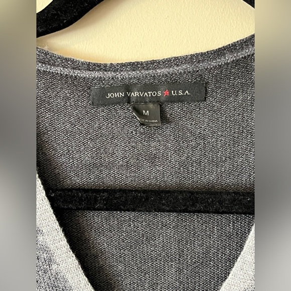 John Varvatos Wool Blend Lightweight V-Neck Size Medium - Picture 3 of 6